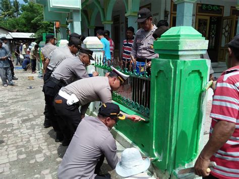 Contoh surat undangan resmi rapat sekolah (orang tua/wali murid). Gotong Royong Surat Undangan Kerja Bakti
