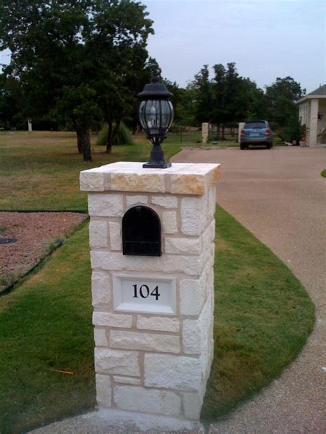 Brick and stone mailbox designs. Image Detail for - stone mailbox | Stone mailbox, Brick ...
