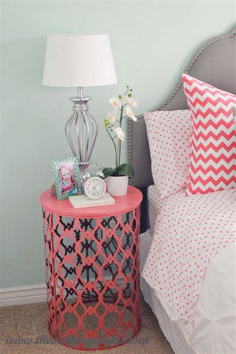 Two day free shipping on 1000s of products! 25 DIY Side Table Ideas With Lots of Tutorials 2017