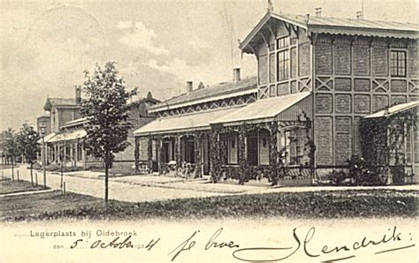 Aanvankelijk bleven veel prinsen in oldebroek wonen, later vertrekken. Kazernes , kampen en legerplaatsen : Oldebroek