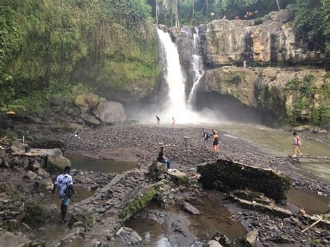 Tegenungan Waterfall Ubud 2018 All You Need To Know Before You Go