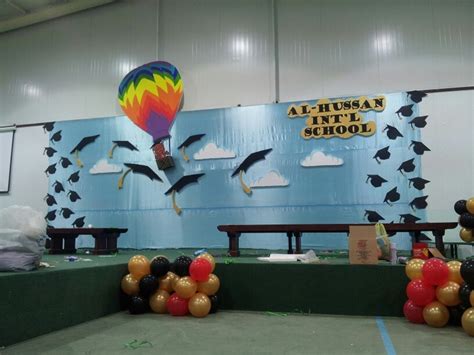 See more ideas about classroom decor, classroom decorations, classroom. Pin by Anum Parveiz on Art Works | Kindergarten graduation ...