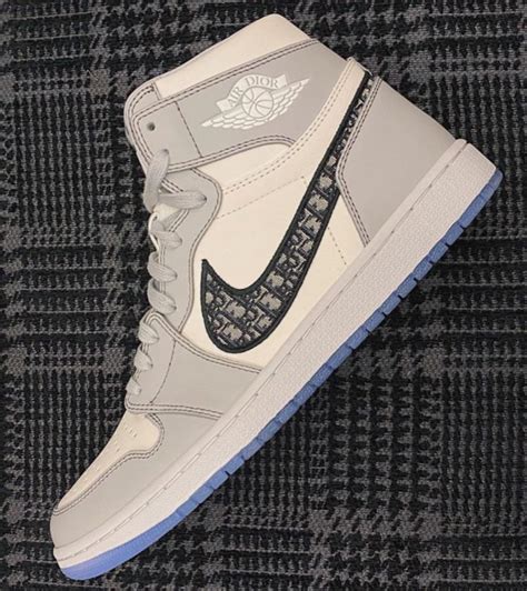 Dior x air jordan 1 high release date: The Dior x Air Jordan 1 High Is Limited to 8500 Pairs ...