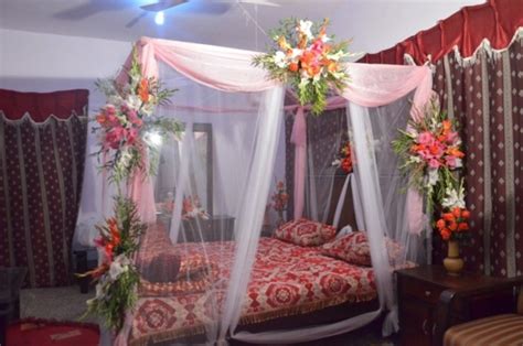 So it is difficult to even imagine a perfect wedding night room decorations without flowers. Bridal Bed Room Decoration For 1st Night Gurgaon Delhi ...