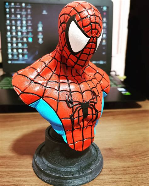 Free Stl File Bust Spiderman・3d Printer Design To Download・cults
