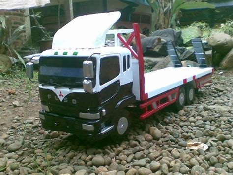 Membuat kabin miniatur truk dengan alat sederhana youtube via www.youtube.com. 25+ Trend Terbaru Sketsa Miniatur Truk Canter - The Toosh