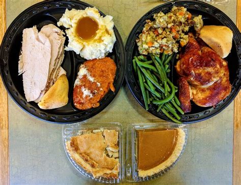 I've only made thanksgiving dinner once on my own. Boston Market Christmas Menu 2020 | Christmas Lights 2020