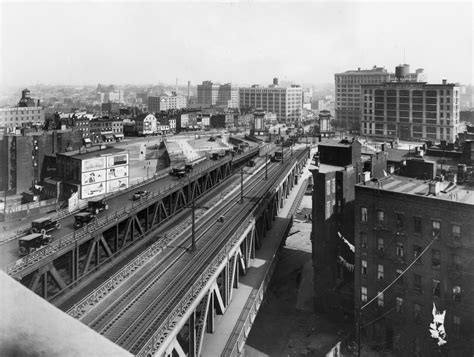 History Of New York Citys Elevated Train Curbed Ny