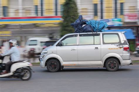 Untuk itu kami sediakan 100 kata ucapan selamat lebaran idul fitri. Ratusan Travel Gelap Ditilang, Kendaraan Disita sampai ...