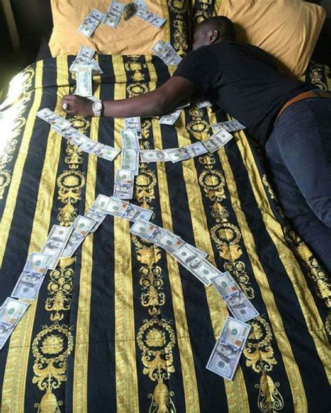 Michael Sean Emmerson Mnangagwas Son Flaunting Cash And Luxury Car Foreign Affairs Nigeria