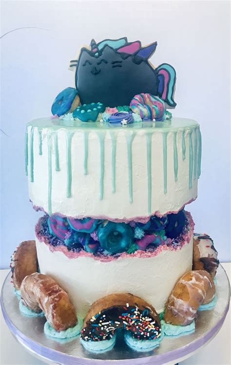 Unicorn Pusheen Cat Doughnut Drip Cake Cake Pusheen Cakes Drip Cakes