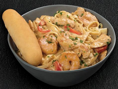 Tgi Fridays Features Cajun Shrimp And Chicken Pasta Among Hot Menu