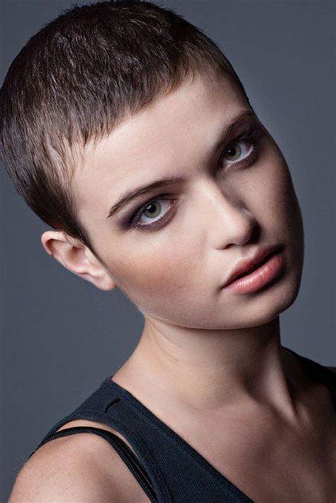 14 Most Flattering Ultra Short Haircuts 2023 Women Are Getting