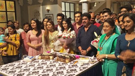 Shivangi Joshis Birthday Celebration On The Sets Iwmbuzz