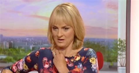 bbc breakfast s louise minchin suffers embarrassing wardrobe malfunction on live tv mirror online