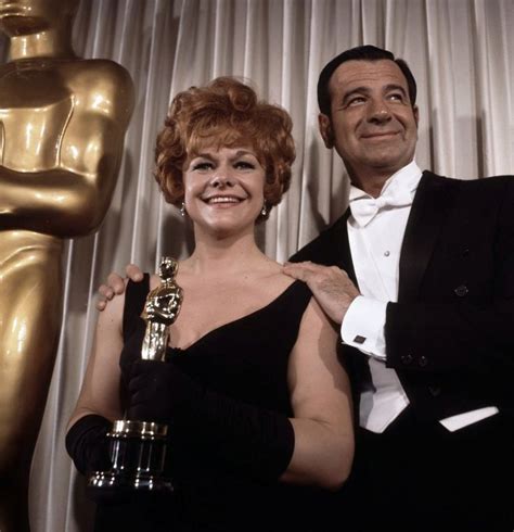 Estelle Won The Academy Award For Best Supporting Actress For Her Role