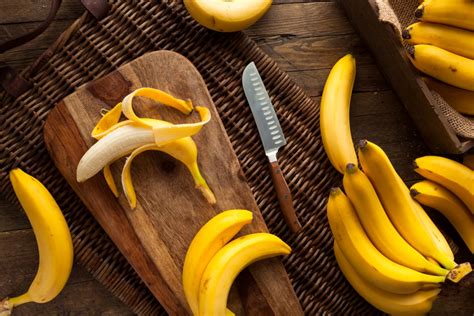 Fruit Banana 4k Ultra Hd Wallpaper 22157 Wallpaper Bison