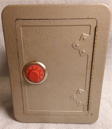 Vintage Mosler Junior Vault Toy Safe 496 Original Box Combination Coin