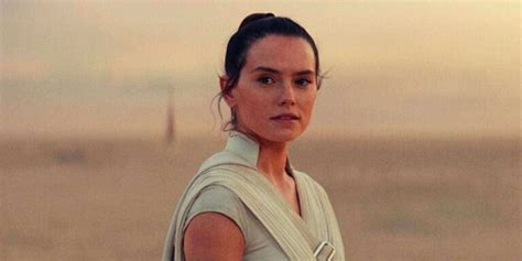 Daisy Ridley Reveals Anxiety Over Rey Role I Thought I Ruined Star