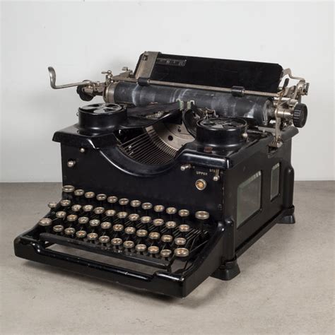 Antique Royal Standard Typewriter C 1921 S16 Home
