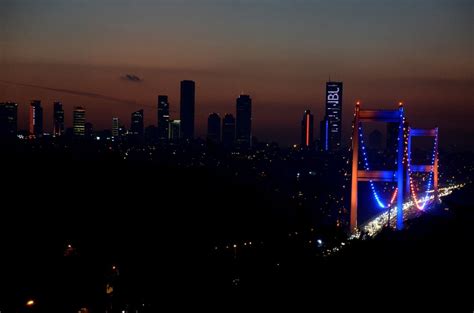 Bakanlıktan fsm köprüsü'ndeki çalışmayla ilgili açıklama bu yazı hascoding haber ajansı tarafından 26.08.2021 tarih ve 16:06 saatinde son dakika kategorisine yazıldı. FSM Köprüsü Dünya Kanser Günü'ne dikkati çekmek için ...
