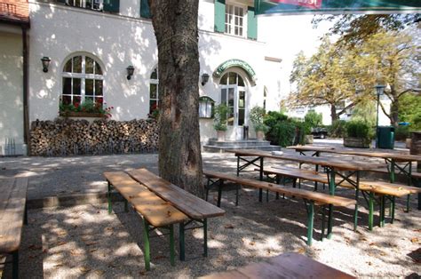 Hier findest du die öffnungszeiten vom franziskaner garten restaurant, friedenspromenade 45 in münchen. Franziskaner Wirtshaus & Biergarten in 81827 München ...