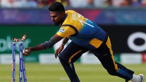 Sri Lanka Bowler Isuru Udanas Show Of Sportsmanship Wins Internet