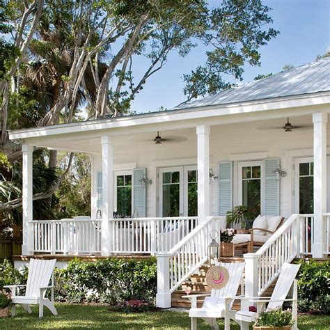 Have A Look At This Charming Sweet Florida Home Cottage Dreams Are