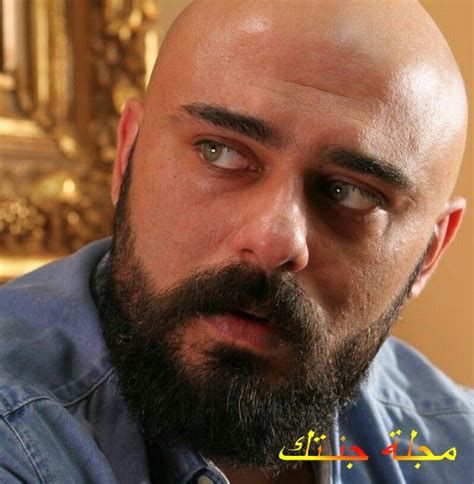 تنقل لهم حكايات حقيقية لم يشاهدوها أو. أحمد صلاح حسني صور ومعلومات كثيرة عنه