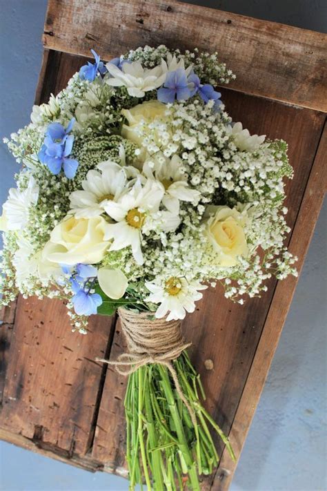 15 Gorgeous Summer Bouquets With Roses Daisy Wedding