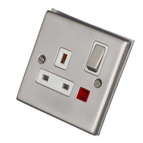 Lga Selectric 7m Pro 13a Dp 1 Gang Switched Socket With Neon Metal