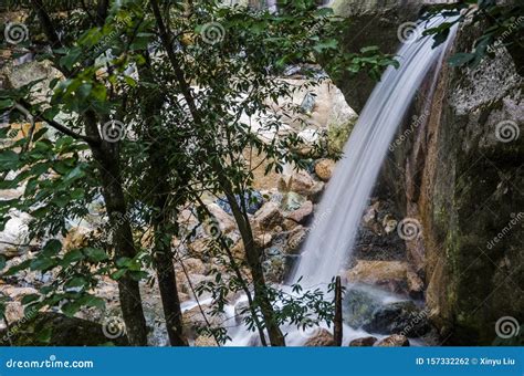 Lushan Waterfalls Stock Image 76039585