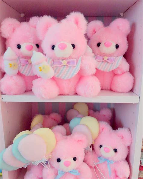 Decorate your smartphone with this fluffy cutie! Pin by Princess J♡ on kawaii♡ | Pink teddy bear