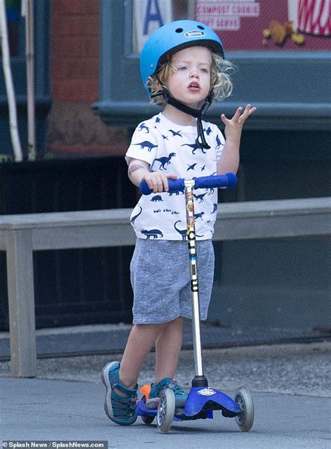 Mick jagger's current girlfriend, melanie hamrick, is 43 years younger than the grammy award winner. Mick Jagger's son Deveraux is the spitting image of the ...
