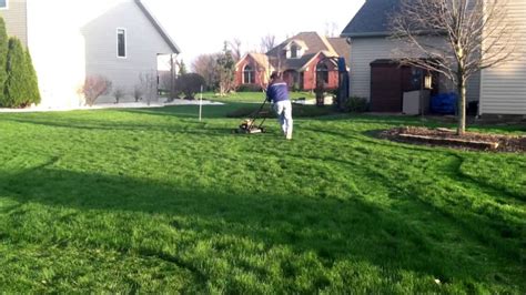 Backyard driving range golf mats net and auto. How to make a 9-Hole Backyard Golf Course! 2013 - YouTube