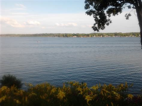 Situated in michigan's scenic irish hills, the site offers tours of the hill where visitors can come and experience such gravity defying feats as water running uphill. Quiet morning. Wamplers Lake--Irish Hills--MI | Michigan ...