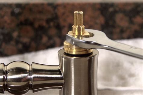 What Are Stem Faucets And How Do I Identify Them