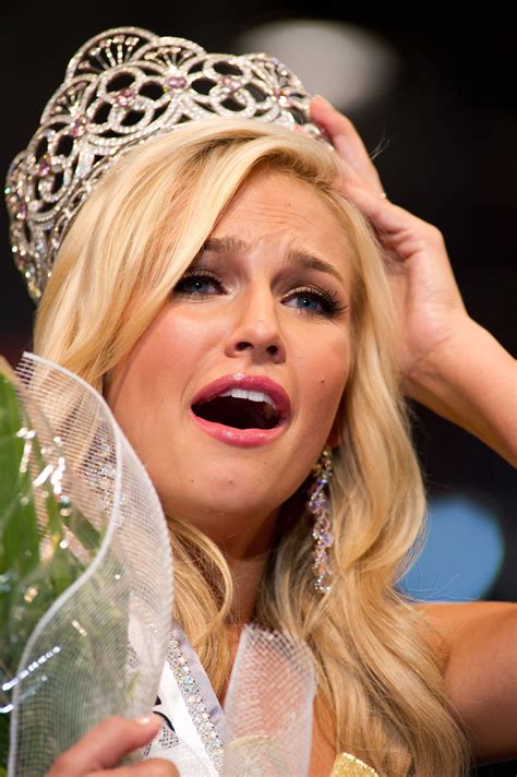 fbi probes nude photo extortion of miss teen usa the free download nude photo gallery