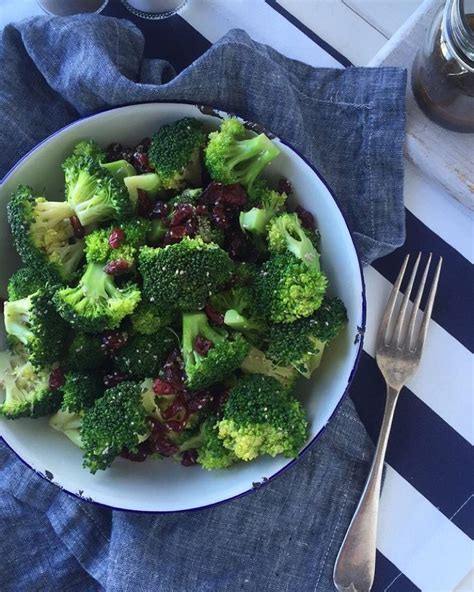 Including potatoes in your diet adds fibre and makes it a balanced diet. Broccoli is high in many nutrients, including fiber ...