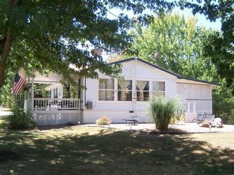 Check spelling or type a new query. This is a rare find around the Pomme de Terre Lake area! A ...