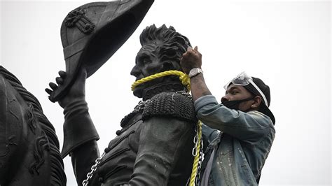 Trump Promises Jail Time For Protesters Pulling Down Statues Trump