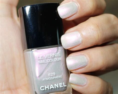 Chanels Beautiful New Nail Varnish Chic Decorations Nails Chanel