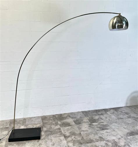 Vintage Arc Lamp Auction