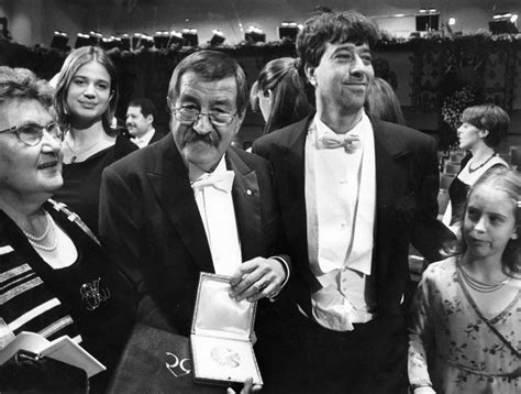 Bilderstrecke Zu Literaturnobelpreisträger Günter Grass Im Alter Von