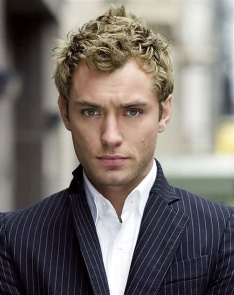 The warmer your hair is, the more golden or red your color appears. 15 Renowned Actors with Blonde Hairstyles to Copy
