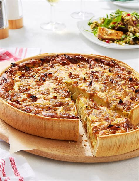 Large Hand Finished Caramelised Onion And Vintage Cheddar Quiche Serves