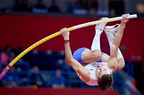 Pole Vault World Record Pole Vault World Record Photos And Premium Images And Photos Finder