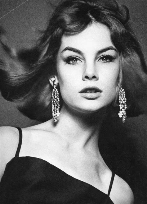 Jean Shrimpton Photo By David Bailey Vogue October 1962 Jean