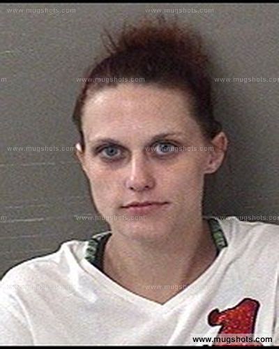 See what elizabeth bateman (bateyb) has discovered on pinterest, the world's biggest collection of ideas. Lauren Elizabeth Bateman Mugshot 156037431 - Lauren ...