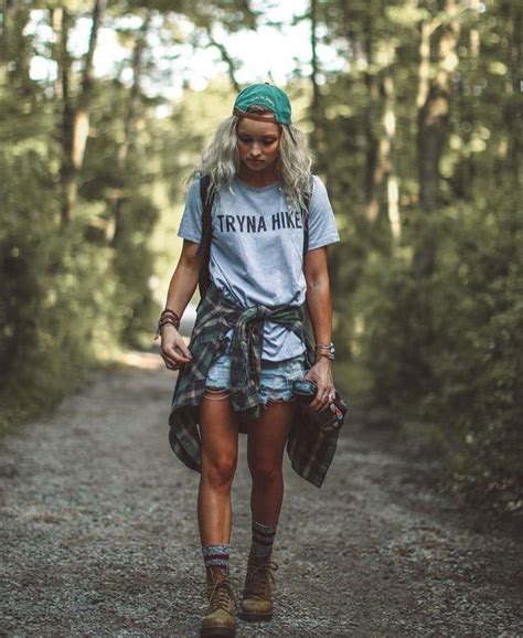 Pin By Brynna Rao On Style In 2019 Cute Camping Outfits